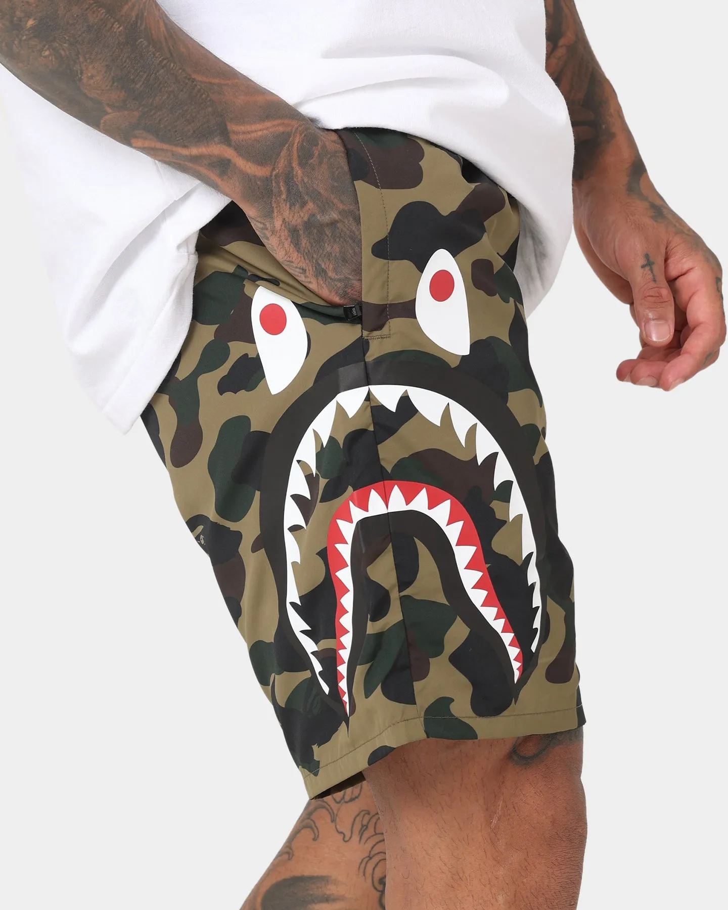 A Bathing Ape 1st Camo Side Shark Beach Shorts Army Green