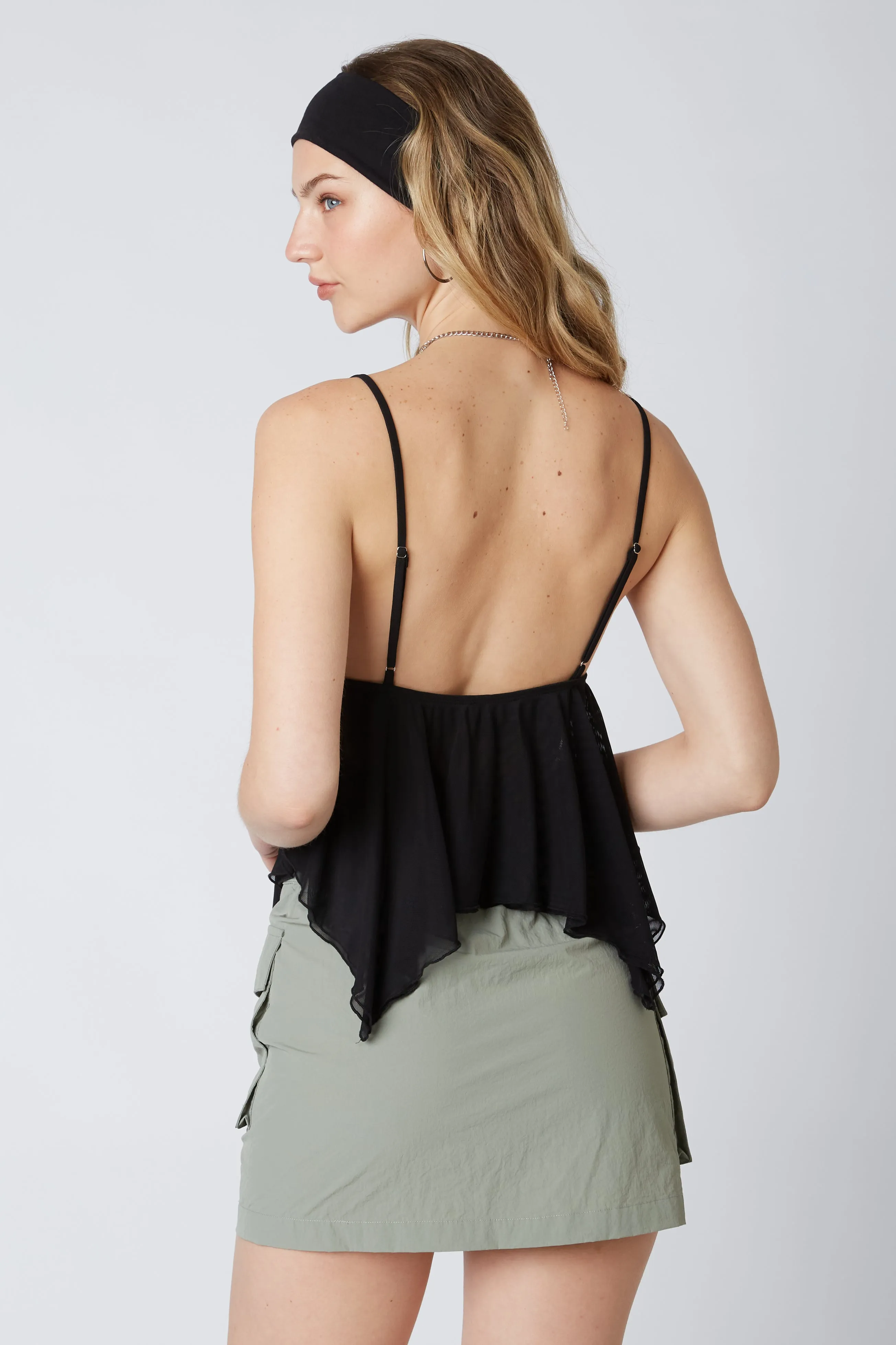 Asymmetrical Mesh Top