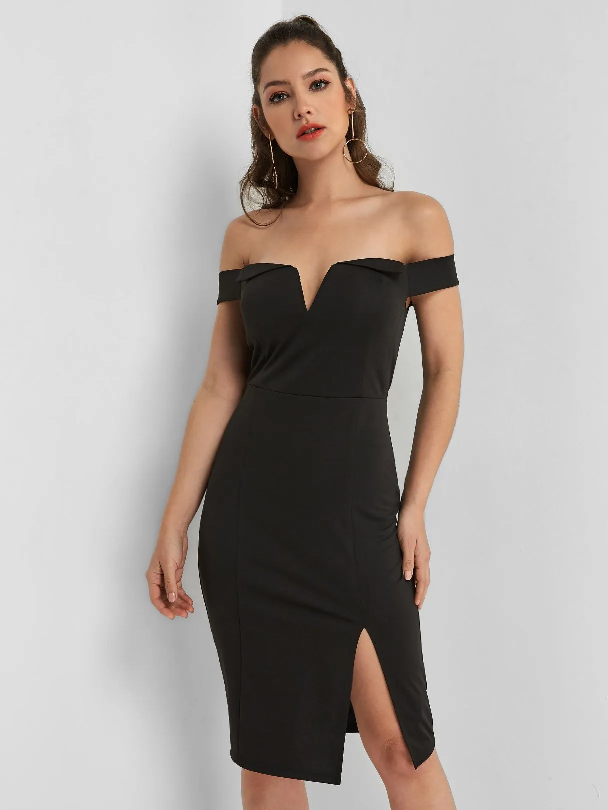 Wholesale Black Off The Shoulder Slit Hem Dresses